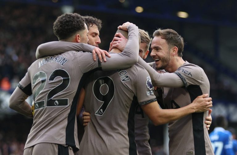 Tottenham need more players like Clever 88% ace, he was only positive in loss v Fulham