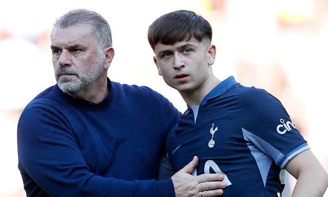 Tottenham set out Mikey Moore first-team plan as teenager eyes England glory