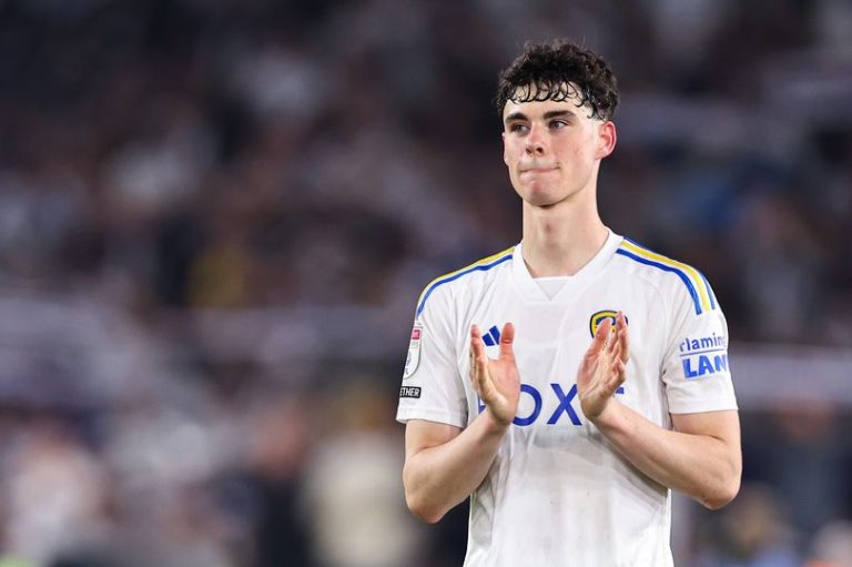 ‘We’ll see’ Archie Gray £20m transfer to Tottenham or Man City amid Leeds exit debate