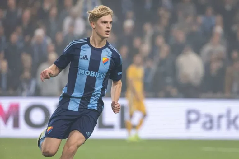 Lucas Bergvall reveals his plan for the future ahead of Tottenham move and final Djurgarden game