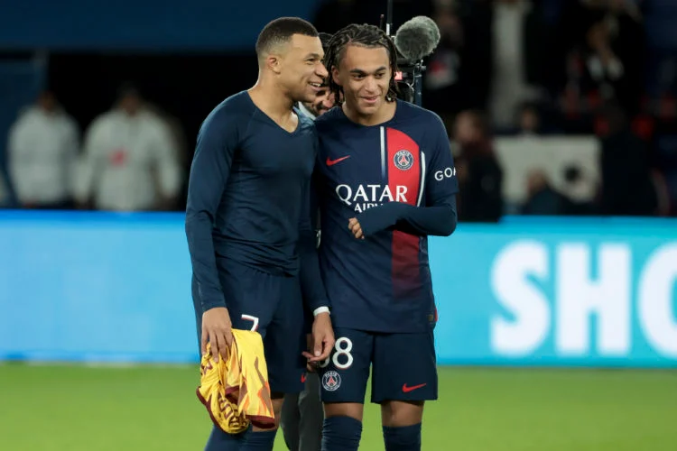 Kylian Mbappe’s brother makes transfer decision after Tottenham show interest in signing him