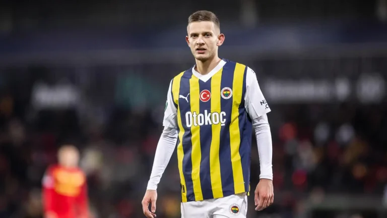 Tottenham to table €20m bid for new no.10 imminently after becoming ‘most serious suitor’ for…
