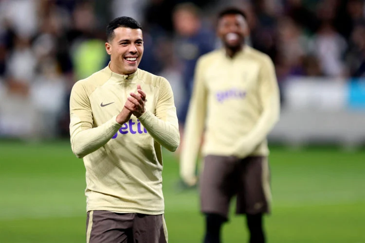 Pedro Porro issues two-word response after receiving message about new Tottenham signing Archie Gray