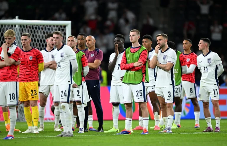 ‘Useless’: Tottenham hero slams Arsenal player after what he did last night in Euro Final