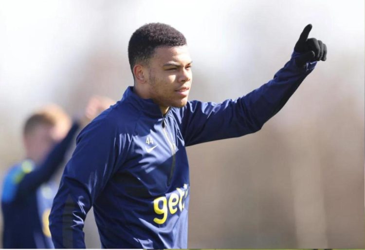 Dane Scarlett unhappy at Tottenham with season-long loan switch mooted
