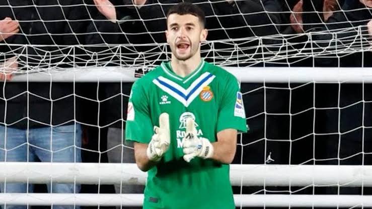 Tottenham ahead of Real Madrid in race for signing goalkeeper, contact made
