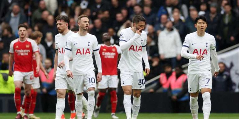 27yr old Tottenham defender wanted badly by Galatasaray ahead of Turkish transfer deadline