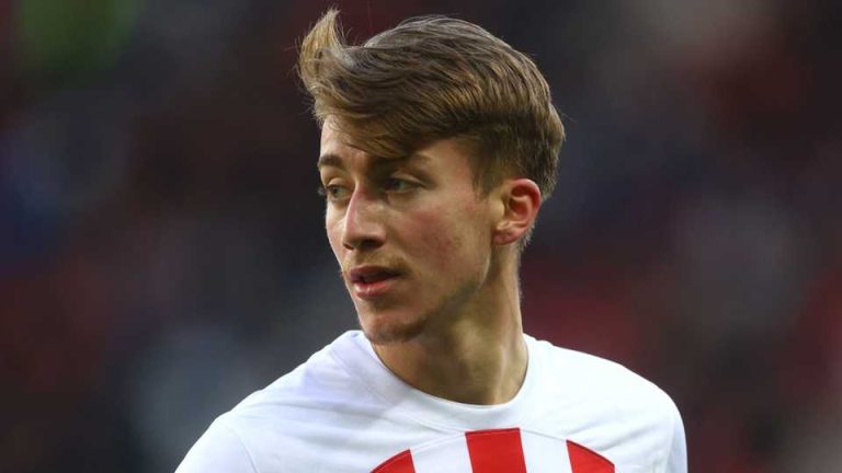 Gold: Pleat told Tottenham to sign star who’s now worth £100M, Levy signed Jack Clarke instead