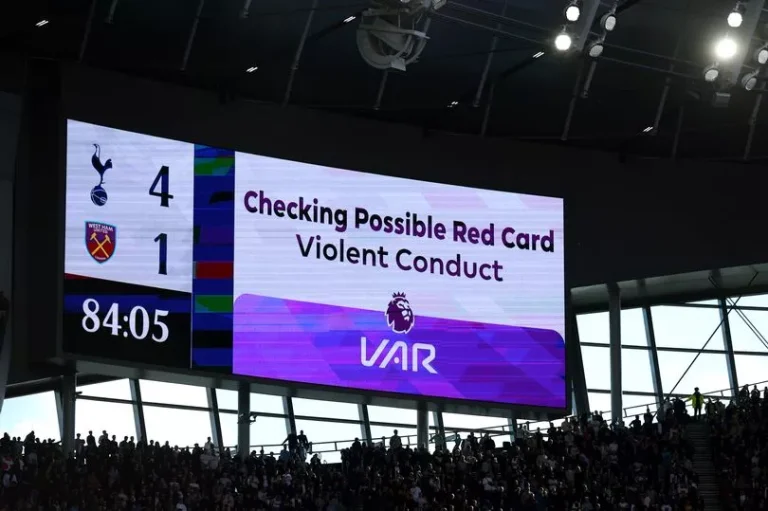 Premier League forced to release three Tottenham VAR statements during the West Ham drama