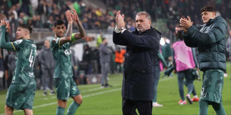 Postecoglou must now drop Woeful Spurs star who had fewer touches than Vicario