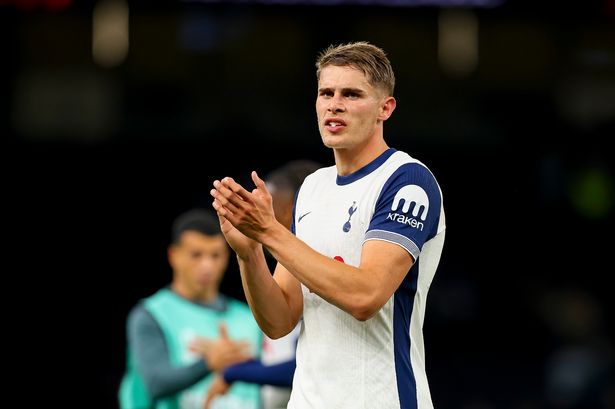 ‘I can beat him’: Premier League centre-back says he’s even faster than Tottenham’s Micky van de Ven