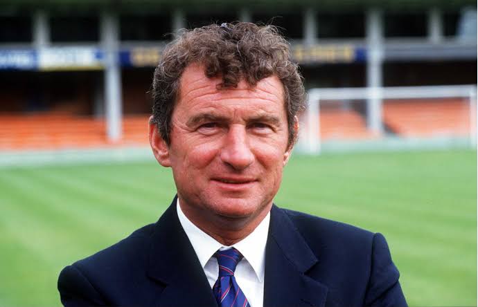David Pleat claims Spurs should bite the bullet and sell brilliant player fast