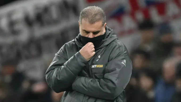 Four Spurs players reported to be ill