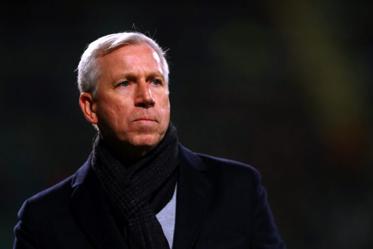 ‘Seriously have him on the list’ – Alan Pardew says 43y/o manager ‘doing great job’ would be perfect for Tottenham