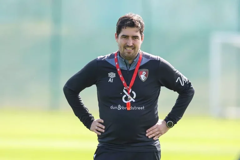 Bournemouth boss Andoni Iraola speaks out on replacing Postecoglou at Tottenham