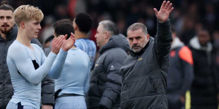 “Hearing from my sources there” – Tottenham insider says “genius” manager is No.1 target, not Iraola
