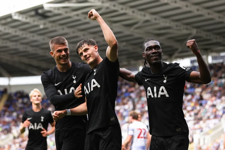 Report: Vuskovic, four other Spurs players set for loan as squad reshuffle continues