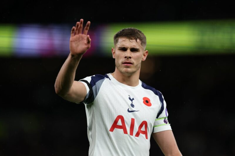 Report: How Tottenham really feel about Micky van de Ven snubbing Thomas Frank after defeat to Chelsea