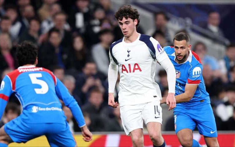Tudor must finally axe 5/10 Spurs star who was totally embarrassed by Archie Gray